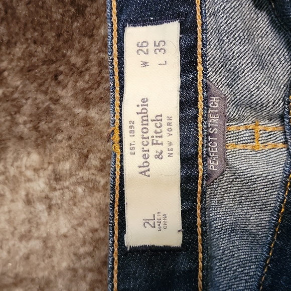 Abercrombie and Fitch flare jeans - Picture 7 of 7
